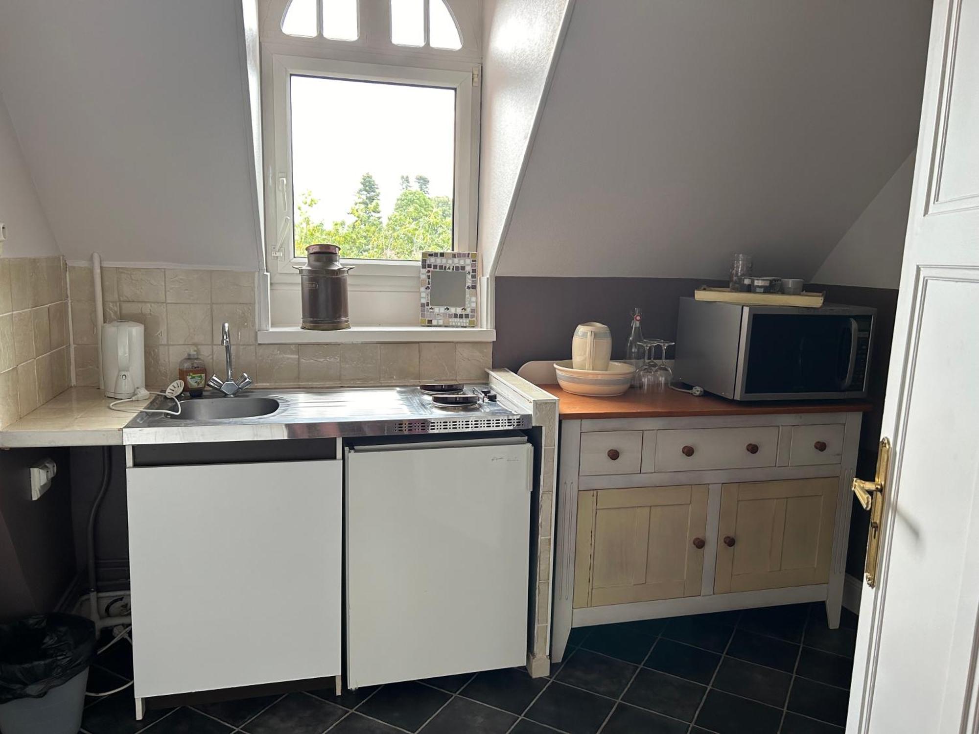 Holiday Home Villa Castel Marie Louise Neris les Bains Bagian luar foto