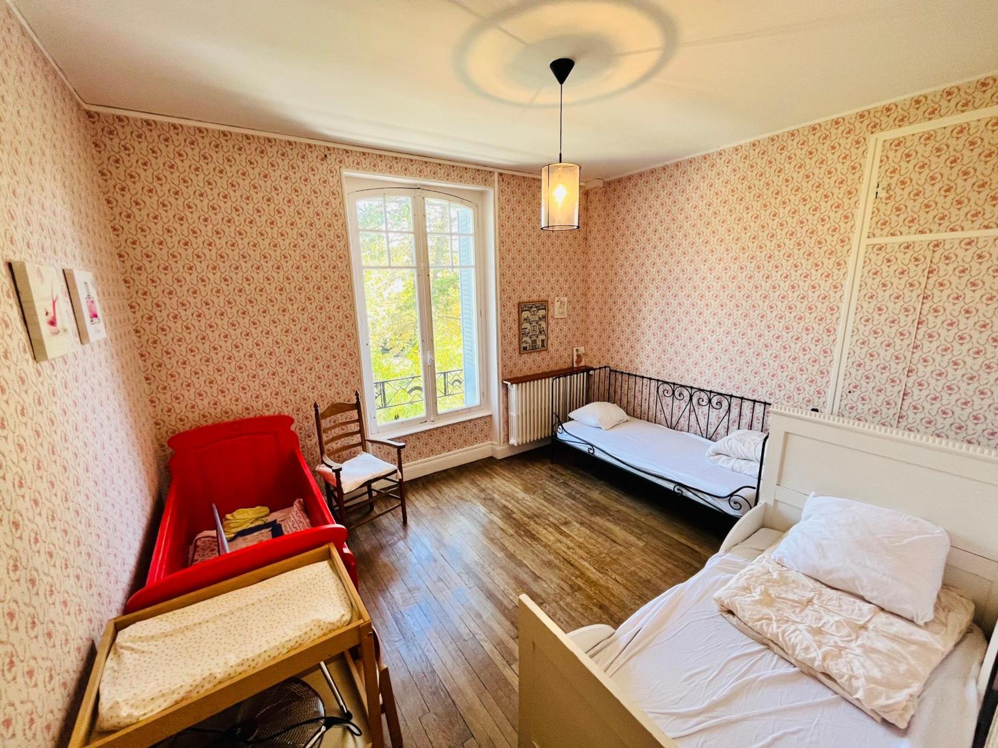 Holiday Home Villa Castel Marie Louise Neris les Bains Bagian luar foto